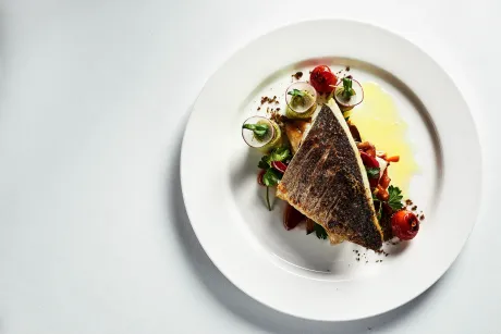 Gegrillter Fisch mit Gemüse – Gala Dinner Wien